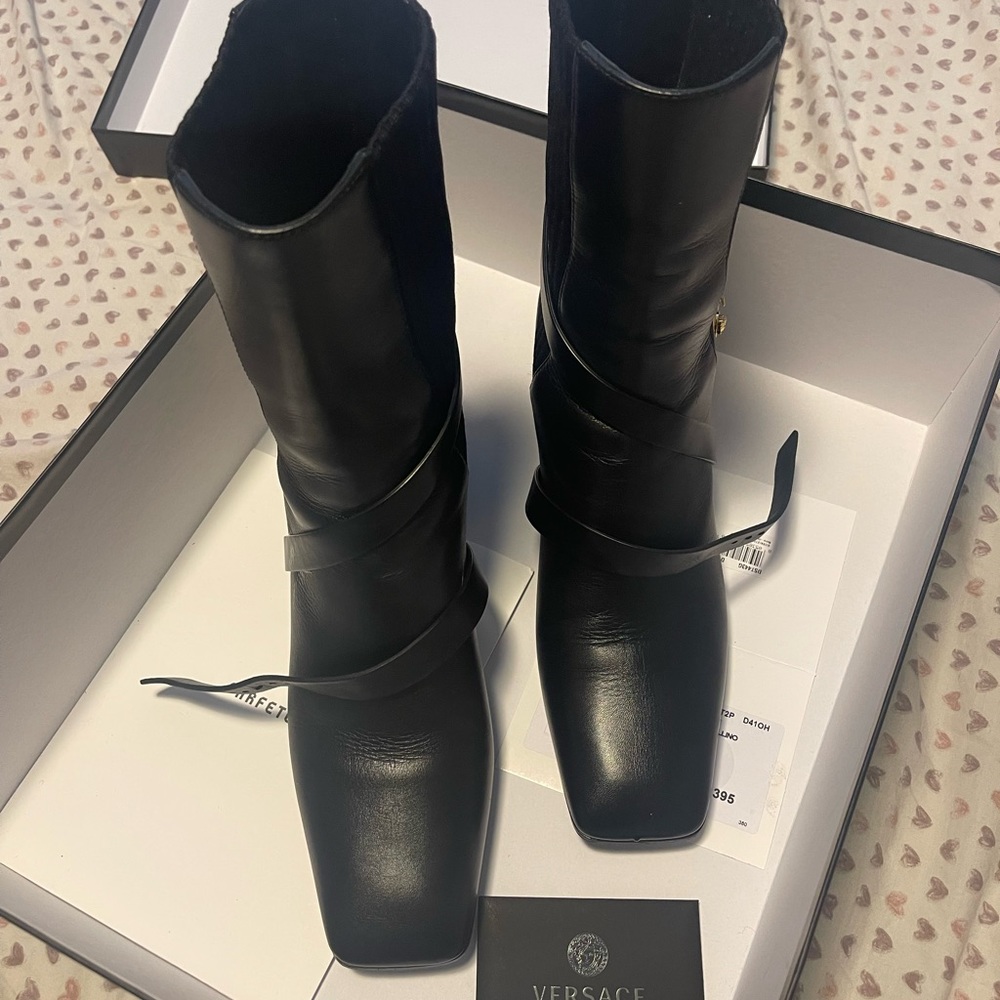 Versace Ankle boot, safety pin size 39.5/ size 9 - Picture 8 of 10